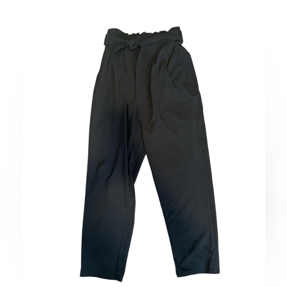 Atleta Skyline Pant, size 6